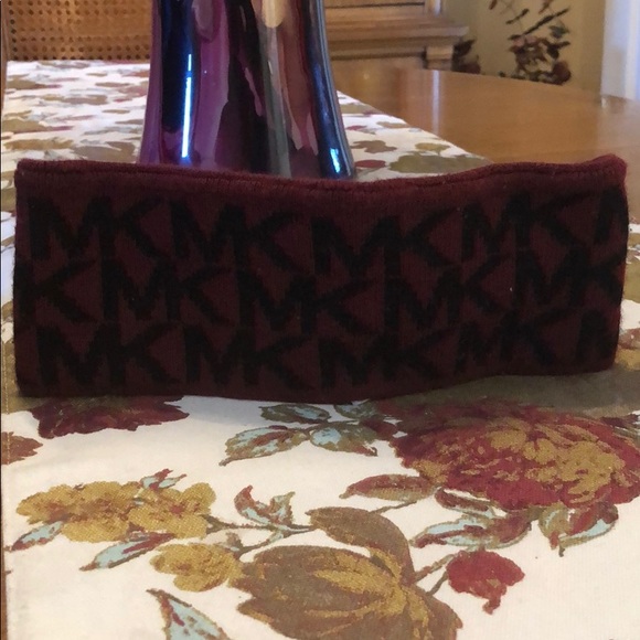 Used Michael Kors headband - Picture 2 of 3